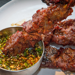 Bavetteskewer Black Angus USDA prime | Cafe de Paris